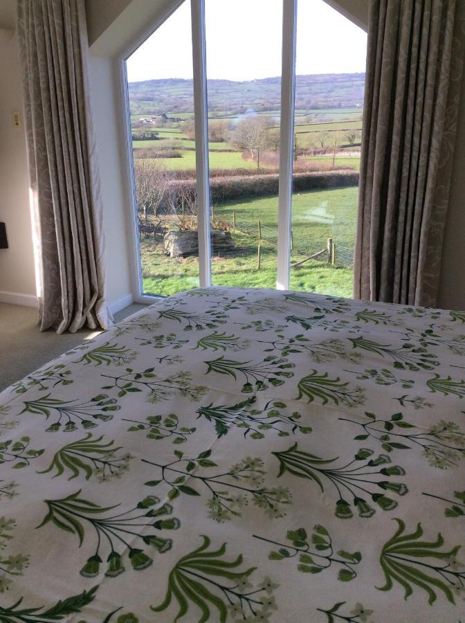 Copse Gate Farm Bed & Breakfast Bridport Exterior photo